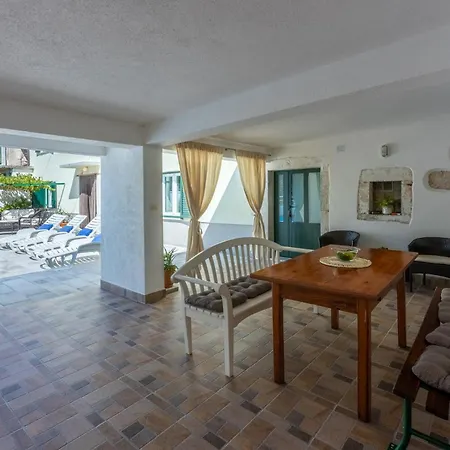 Nyaraló Rural House Anka Drivenik