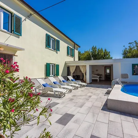 Rural House Anka بيت للعطل *