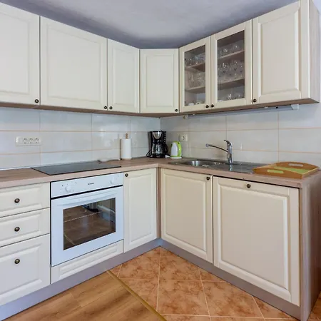 Rural House Anka Drivenik