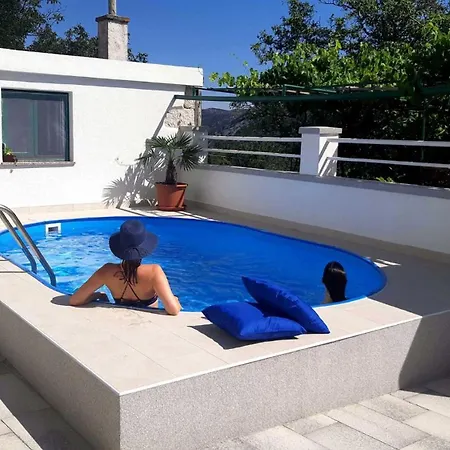 Hébergement de vacances Rural House Anka