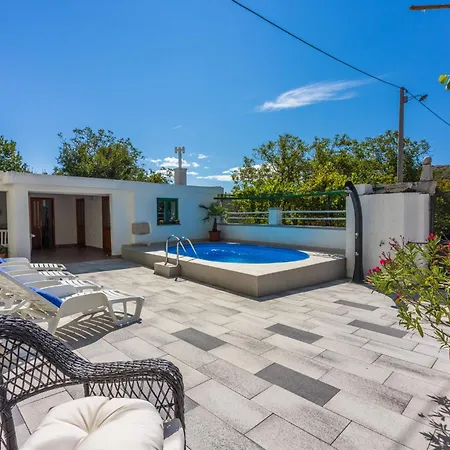 Rural House Anka Drivenik